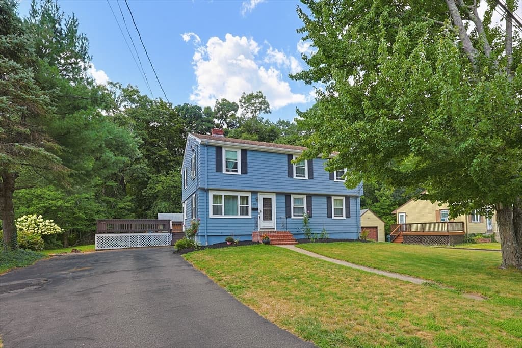Single Family Residence at 22 Harriss Ct, Abington MA 02351, Abington, photo 2 of 32