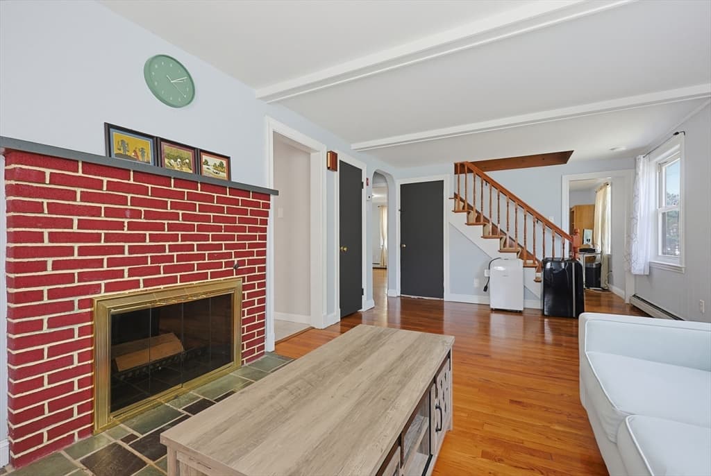 Single Family Residence at 22 Harriss Ct, Abington MA 02351, Abington, photo 6 of 32