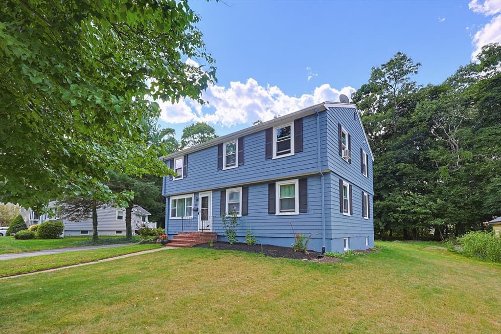 Single Family Residence at 22 Harriss Ct, Abington MA 02351, Abington, photo 3 of 32