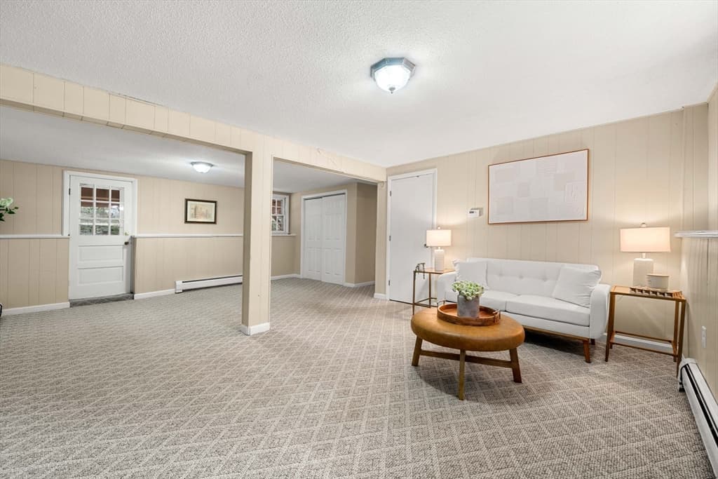21 Freeport Dr, Burlington MA 01803 photo 29