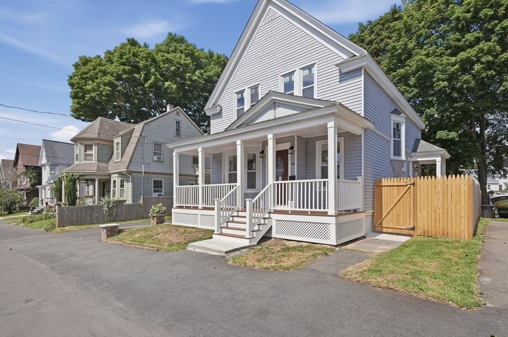 46 Sheridan St, Haverhill MA 01830 photo 2