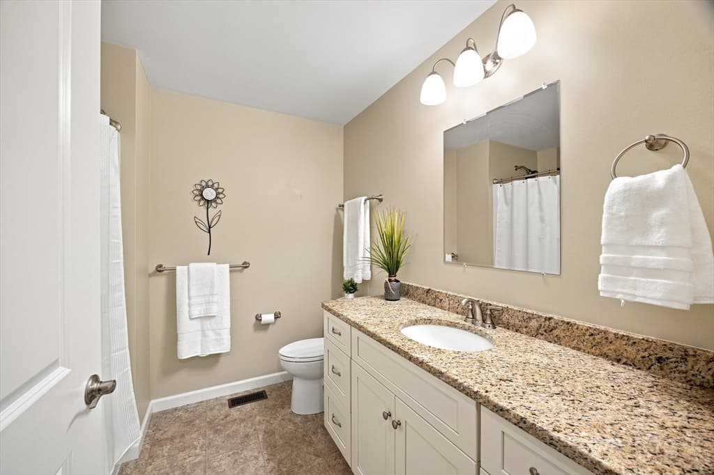 12 Copley Cir # 12, Enfield CT 06082 photo 27