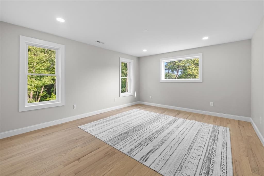 10 Falcon Drive, Shrewsbury MA 01545 photo 33