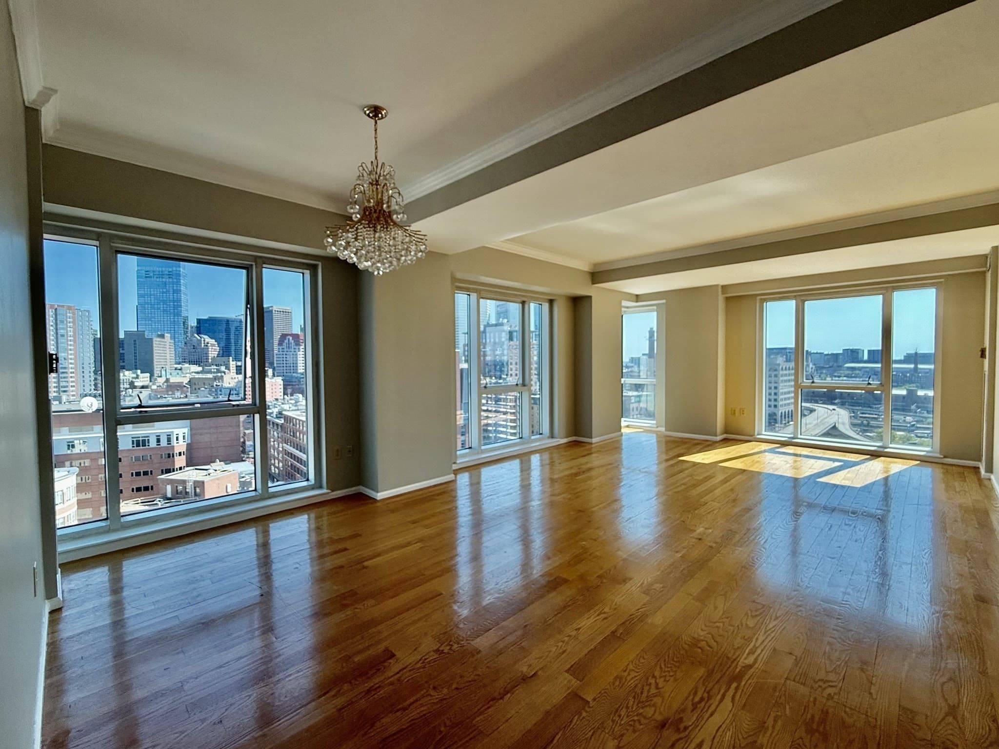 Condominium at 1 Nassau # 1705, Boston MA 02111, photo 7 of 36