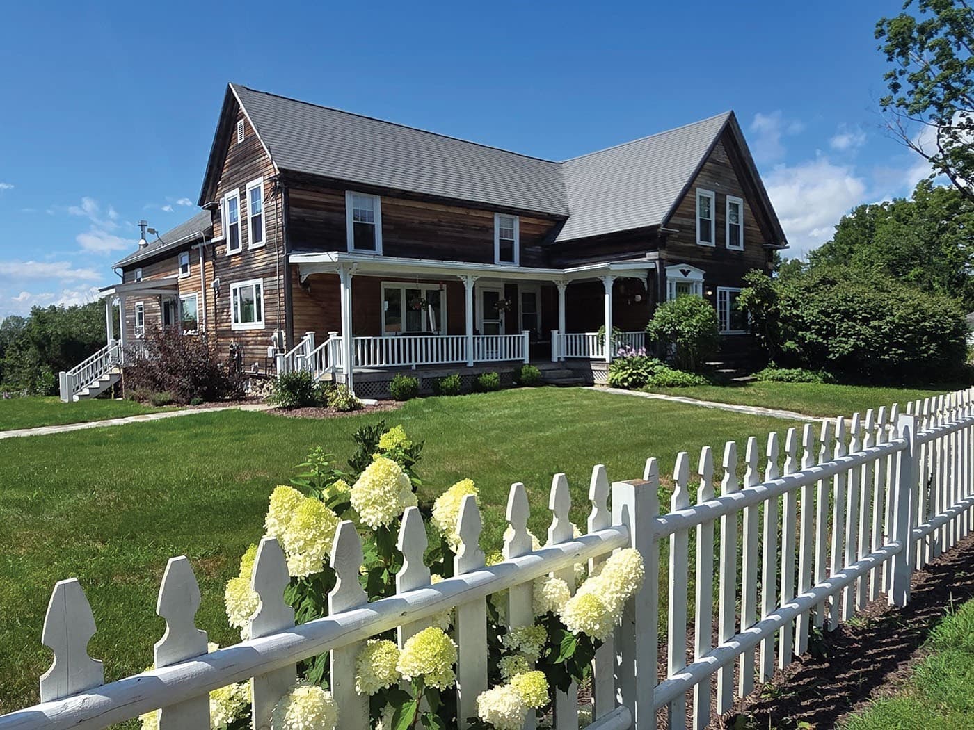 777 Ridge Rd, Hardwick MA 01037