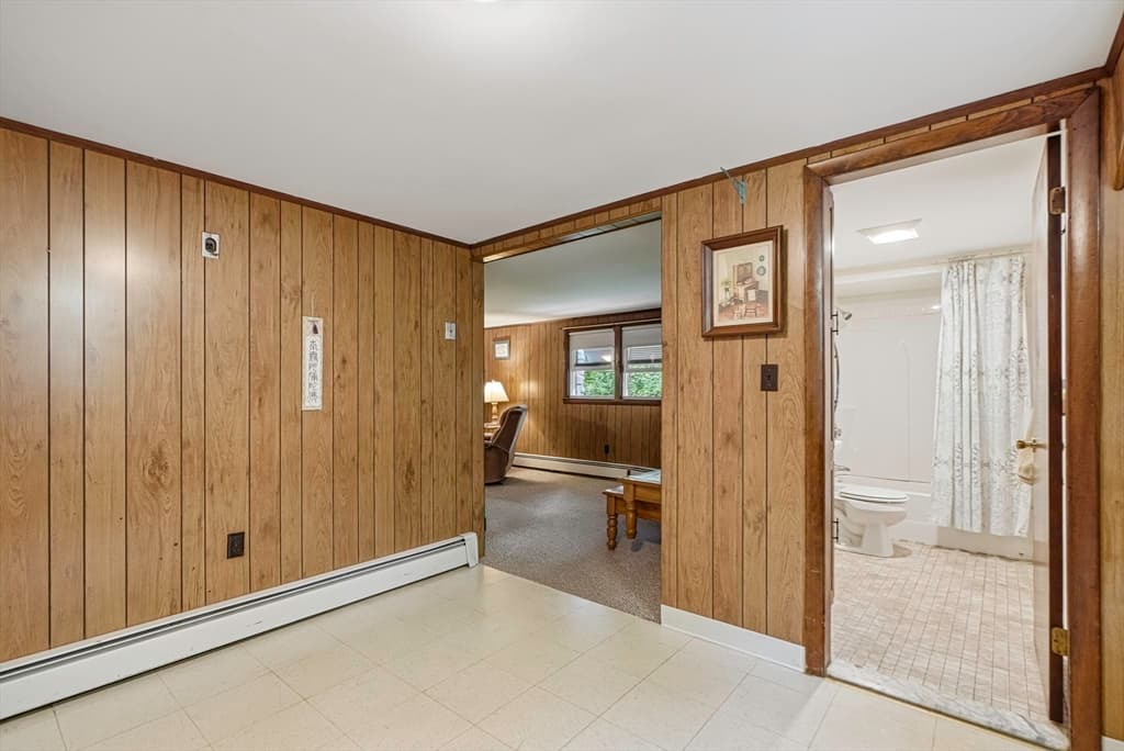 90 Glenview, Upton MA 01568 photo 23