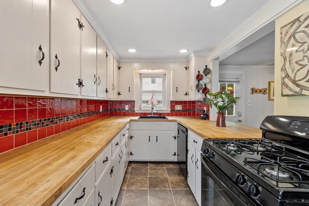 147 Main Street, Reading MA 01867 photo 10