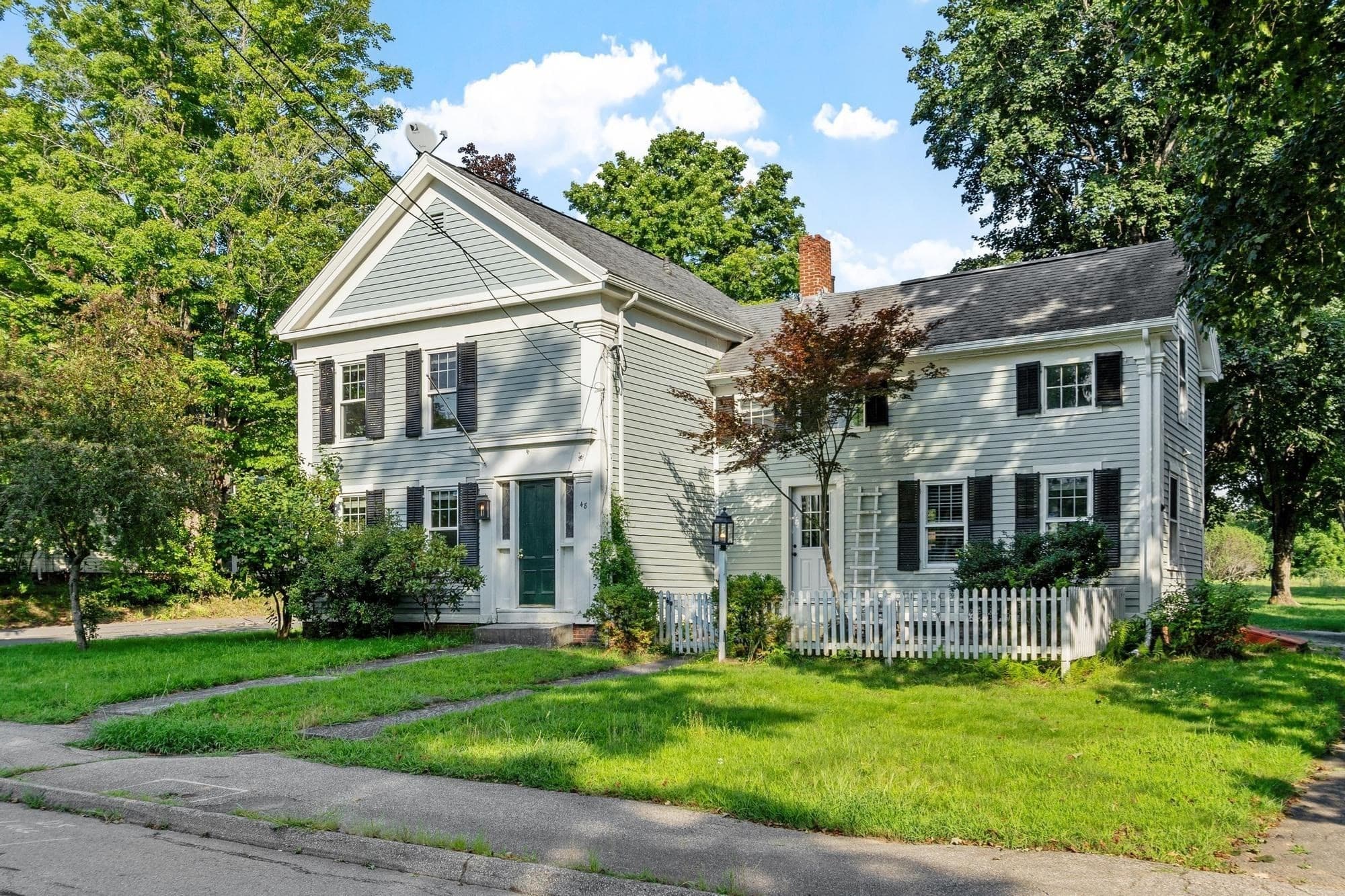 Single Family Residence at 48 Central St, West Brookfield MA 01585, West Brookfield, photo 2 of 40