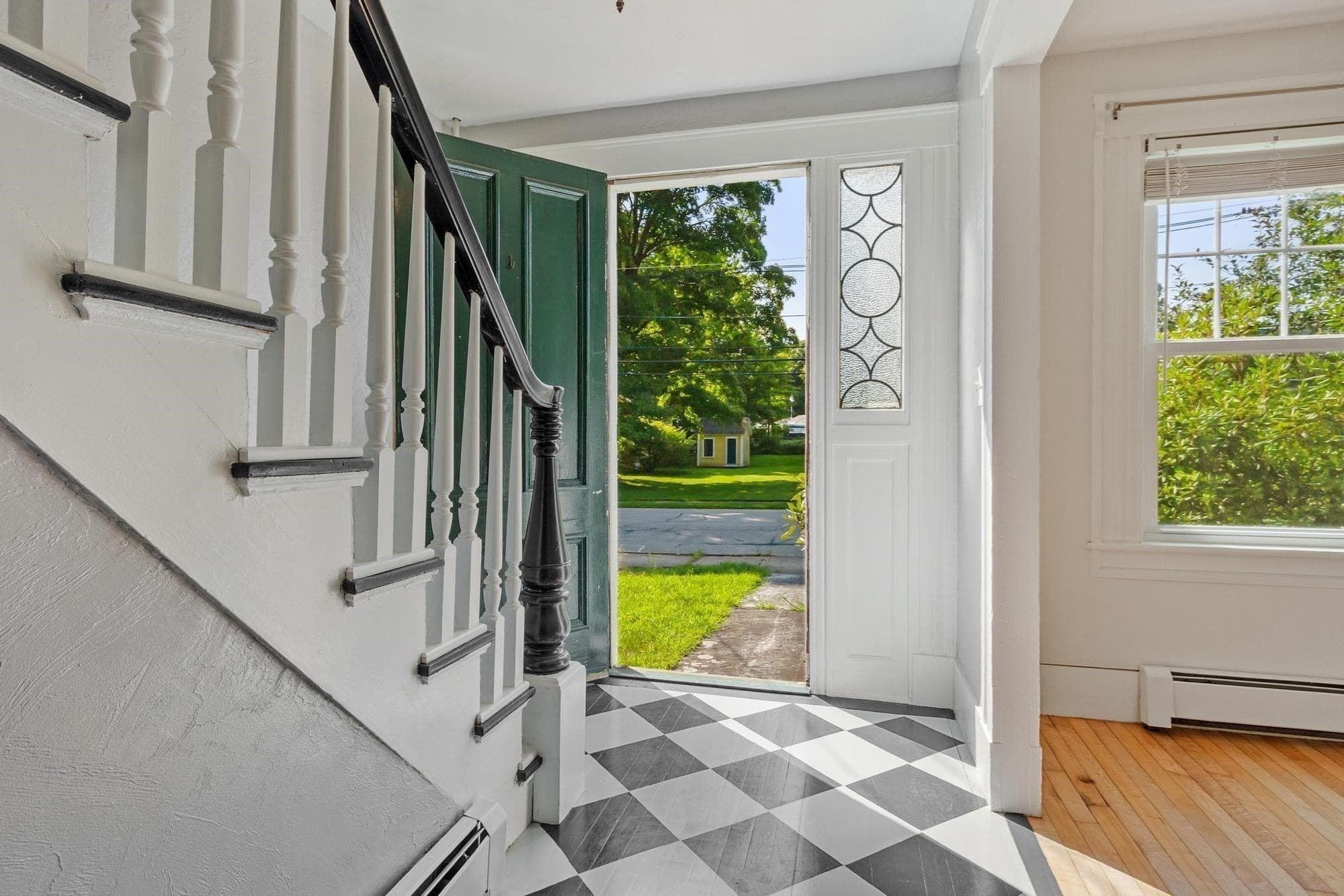 Single Family Residence at 48 Central St, West Brookfield MA 01585, West Brookfield, photo 3 of 40