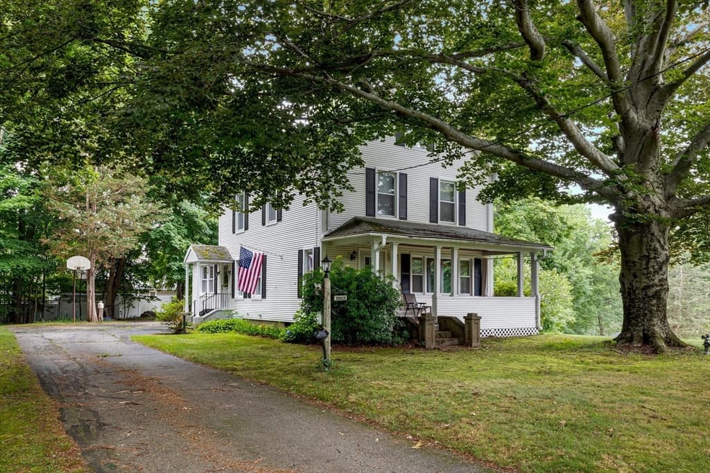 676 Paine Road, North Attleboro MA 02760