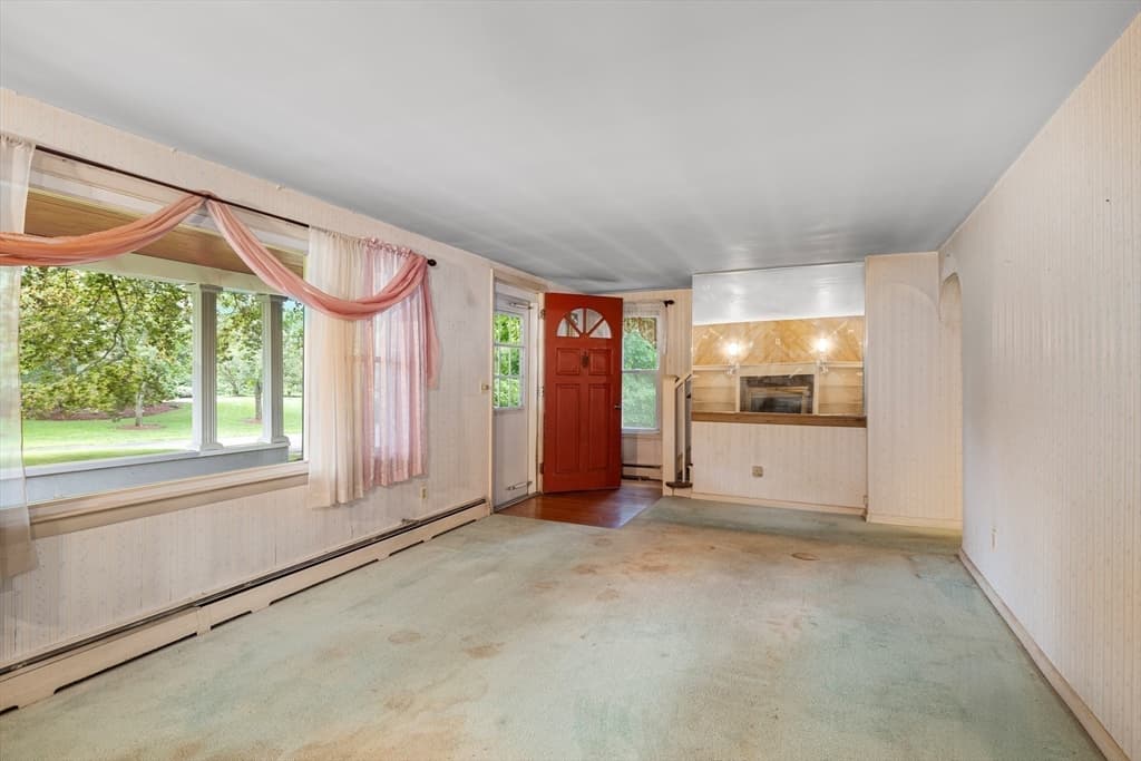 676 Paine Road, North Attleboro MA 02760 photo 10