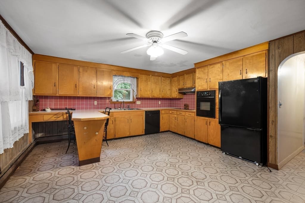 676 Paine Road, North Attleboro MA 02760 photo 15