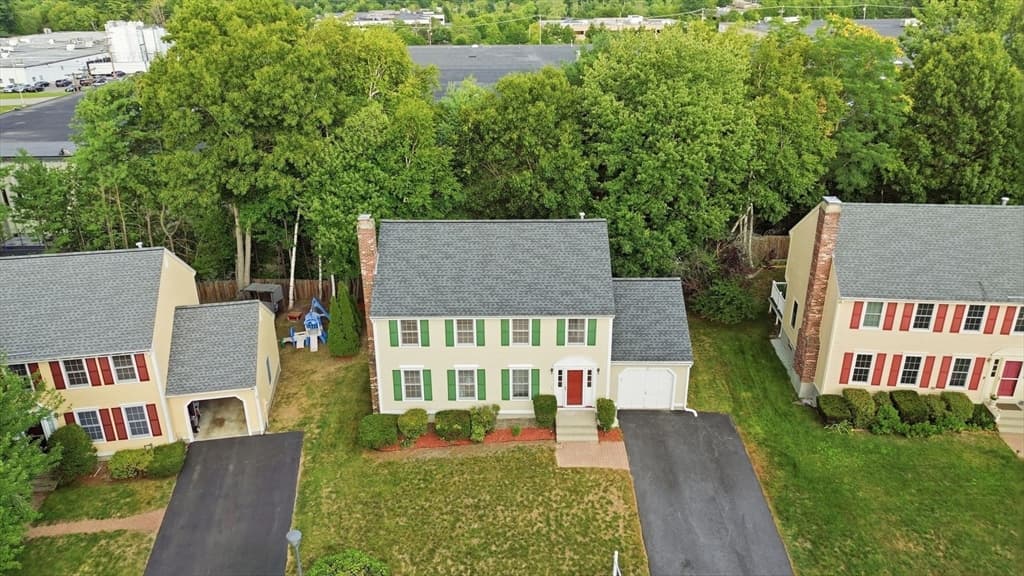27 Stonegate Rd # 27, Chelmsford MA 01824 photo 2