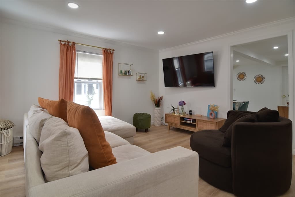 179 Chestnut Street, Marlborough MA 01752 photo 18