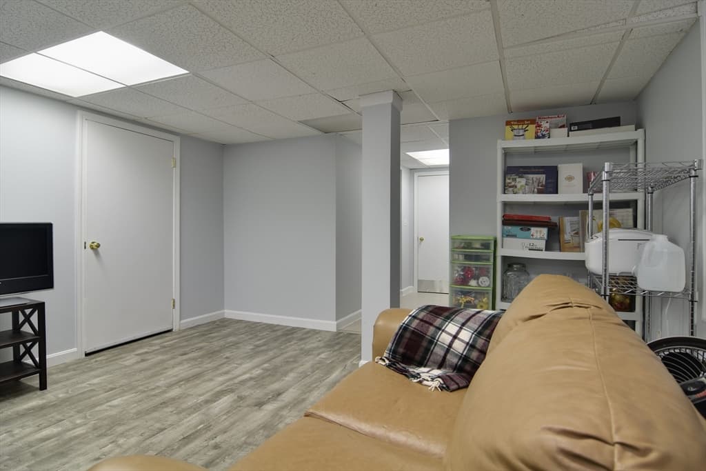 179 Chestnut Street, Marlborough MA 01752 photo 35