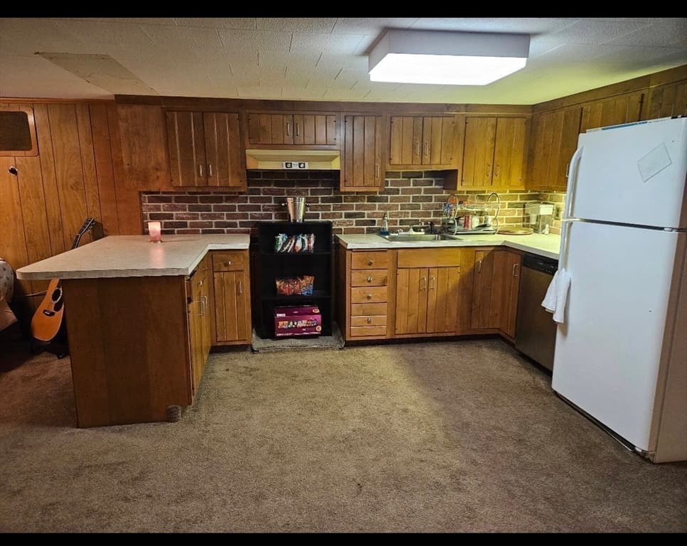 401 Whitlow St, New Bedford MA 02746 photo 17