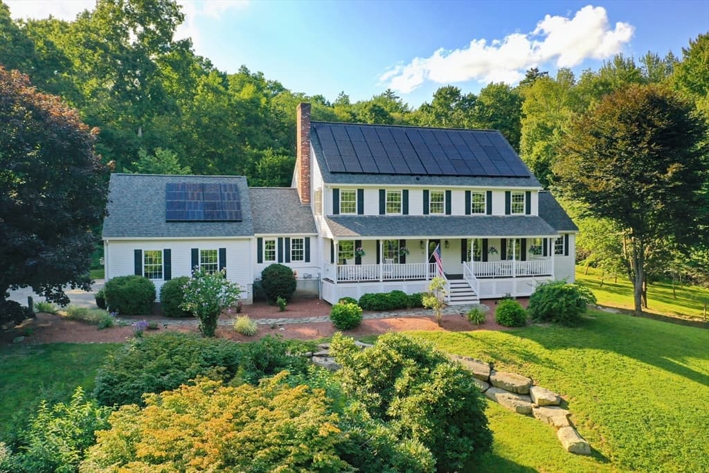 176 Spring St, Hopkinton MA 01748