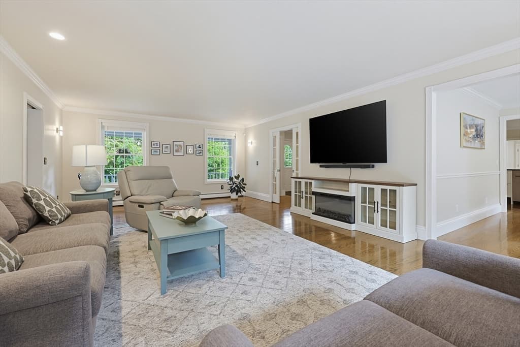 176 Spring St, Hopkinton MA 01748 photo 8