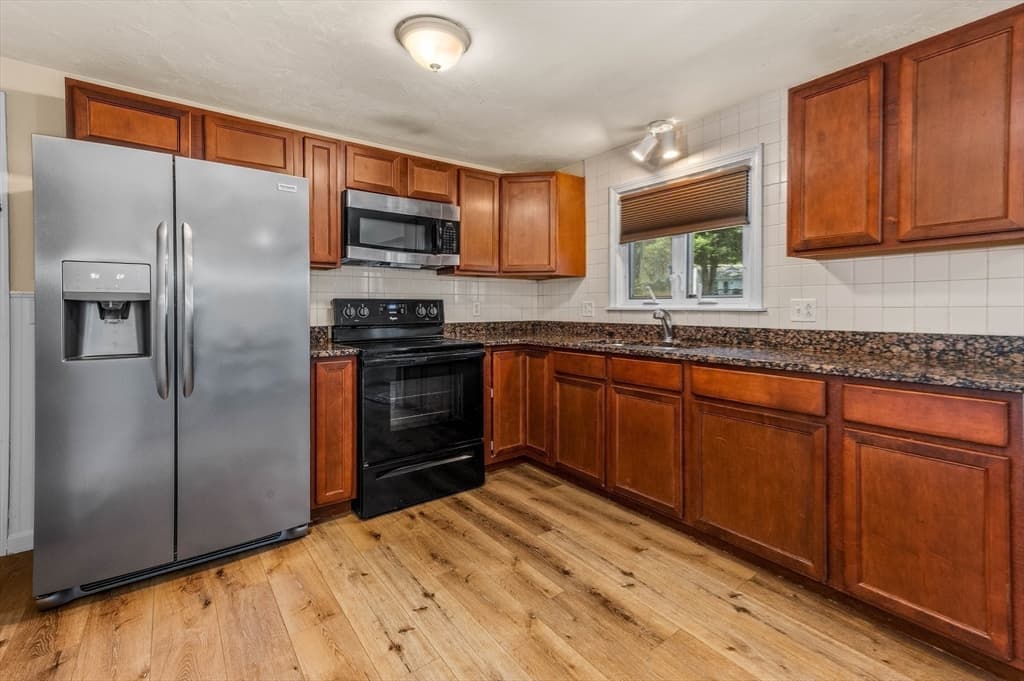 77 Oakcrest Drive, North Attleboro MA 02760 photo 23