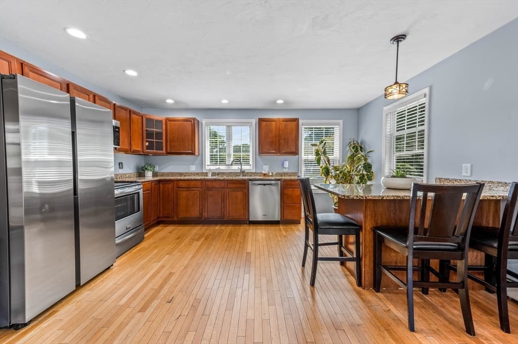 77 Oakcrest Drive, North Attleboro MA 02760 photo 7