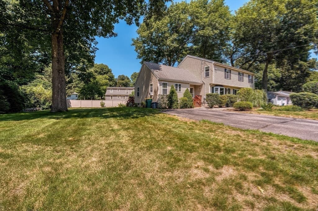 77 Oakcrest Drive, North Attleboro MA 02760 photo 36
