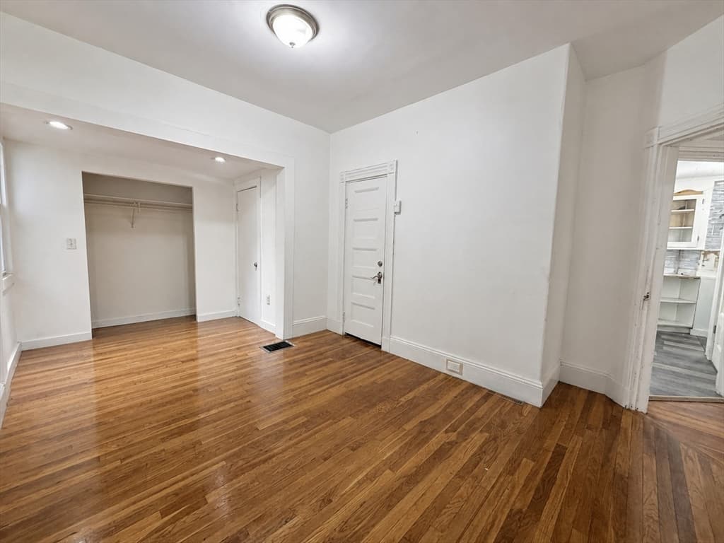 1 Louis D Brown Way, Boston MA 02124 photo 17