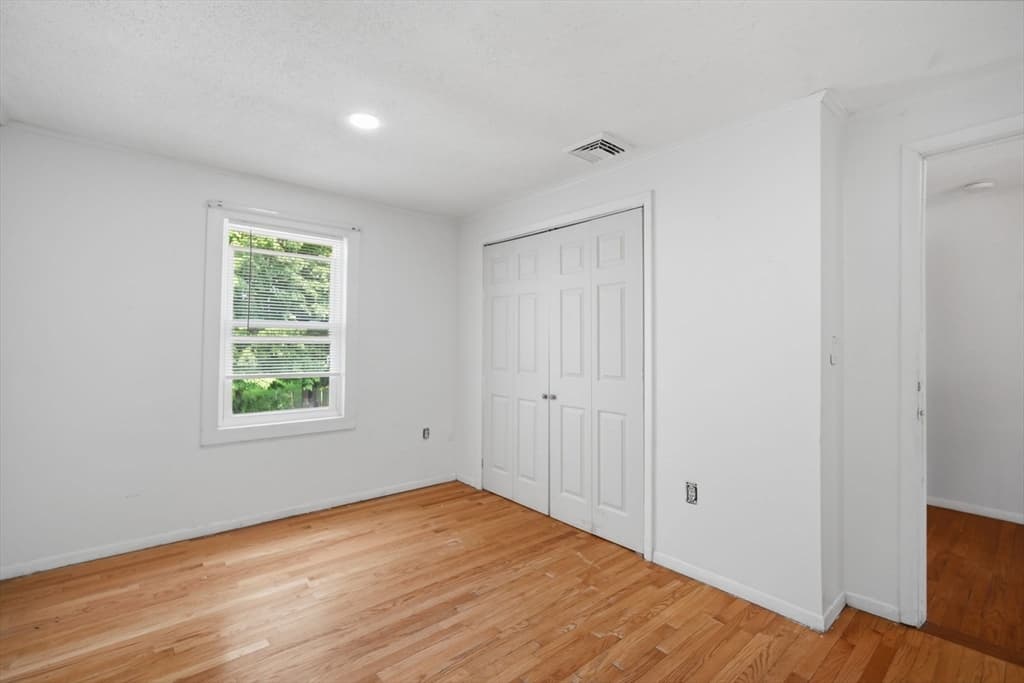 146-148 King Street, Springfield MA 01109 photo 18