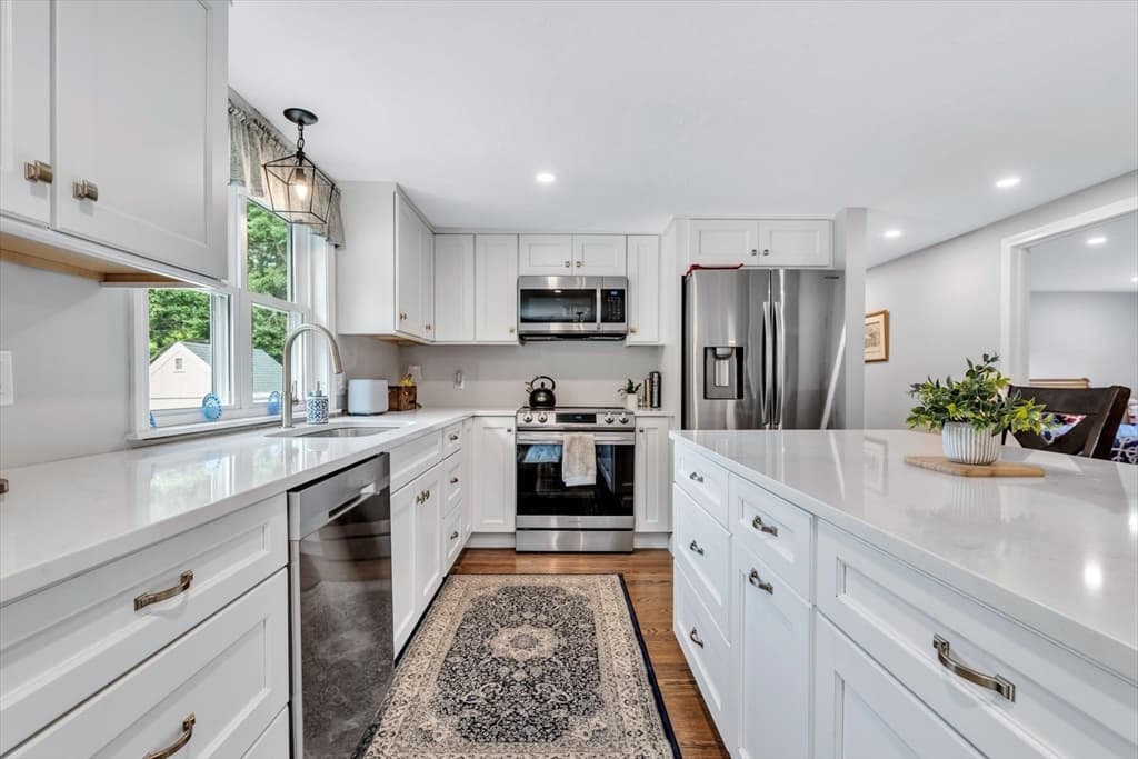 770 County Rd, Bourne MA 02559 photo 12