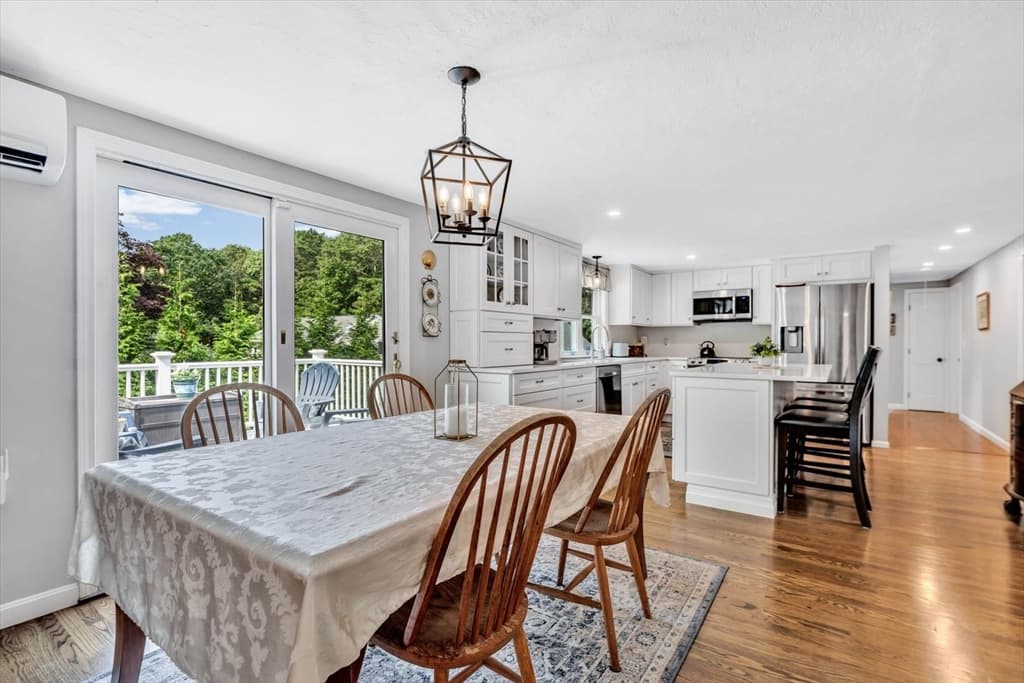 770 County Rd, Bourne MA 02559 photo 9