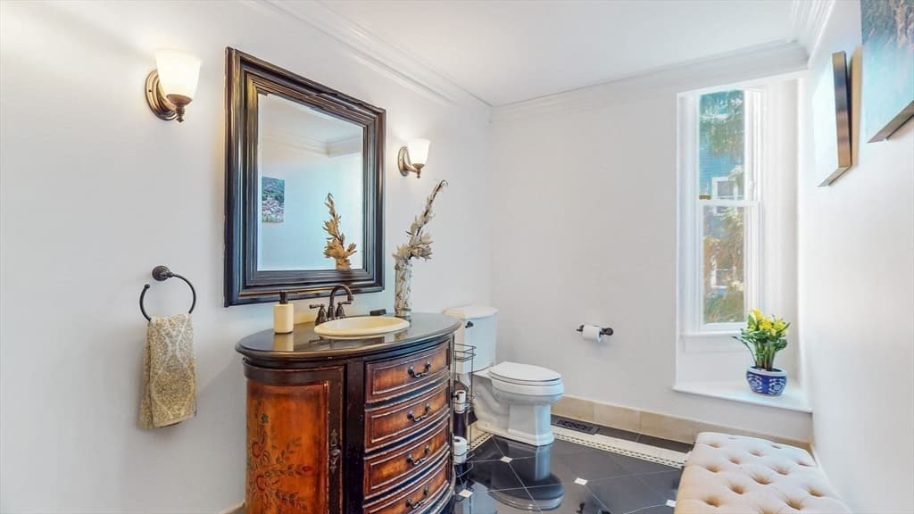 32 Chesley Road, Newton MA 02459 photo 12