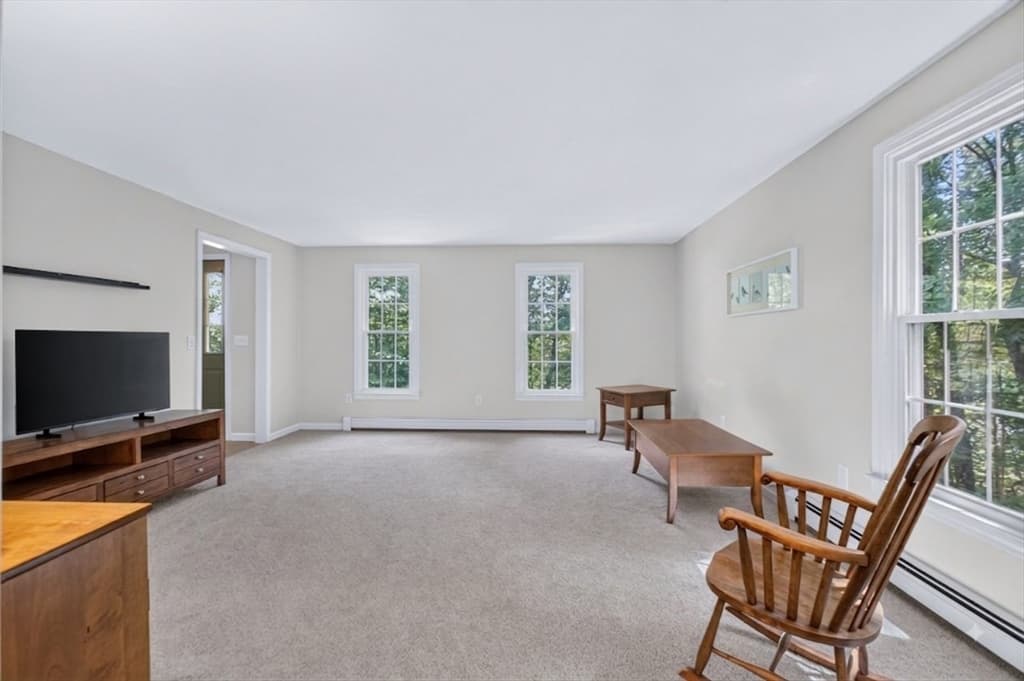 81 Moon Hill Rd, Northbridge MA 01534 photo 8