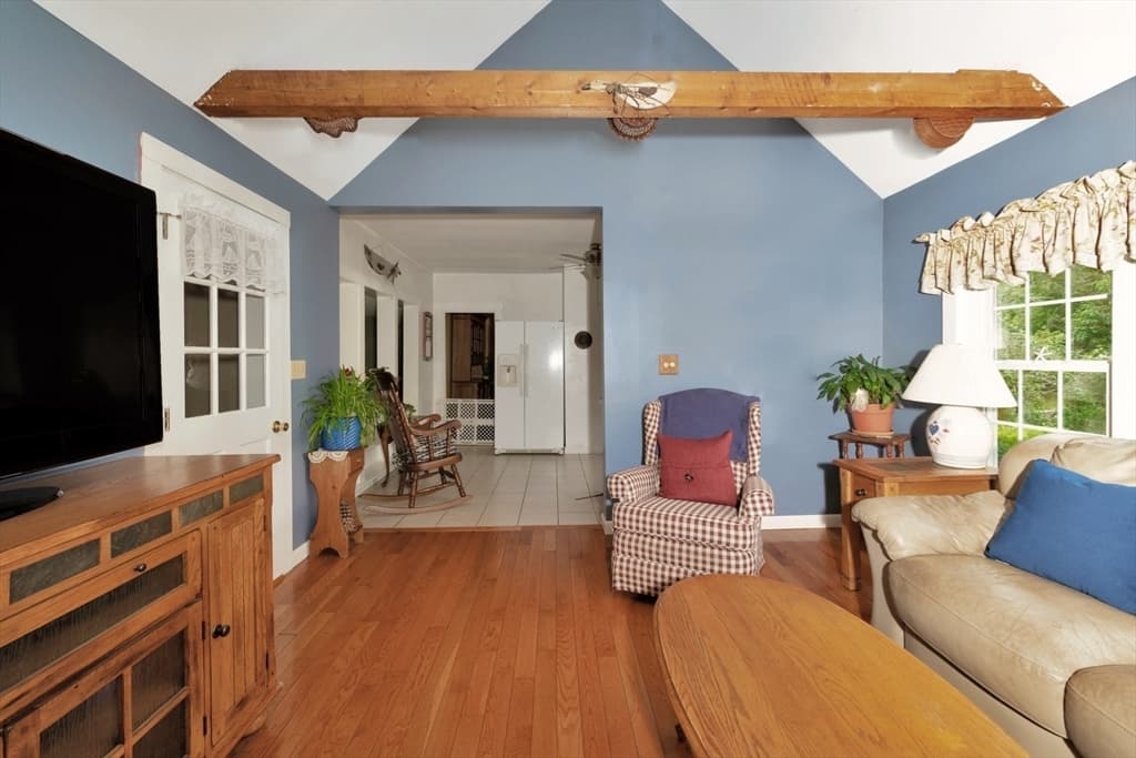 219 Tremont St, Carver MA 02330 photo 9