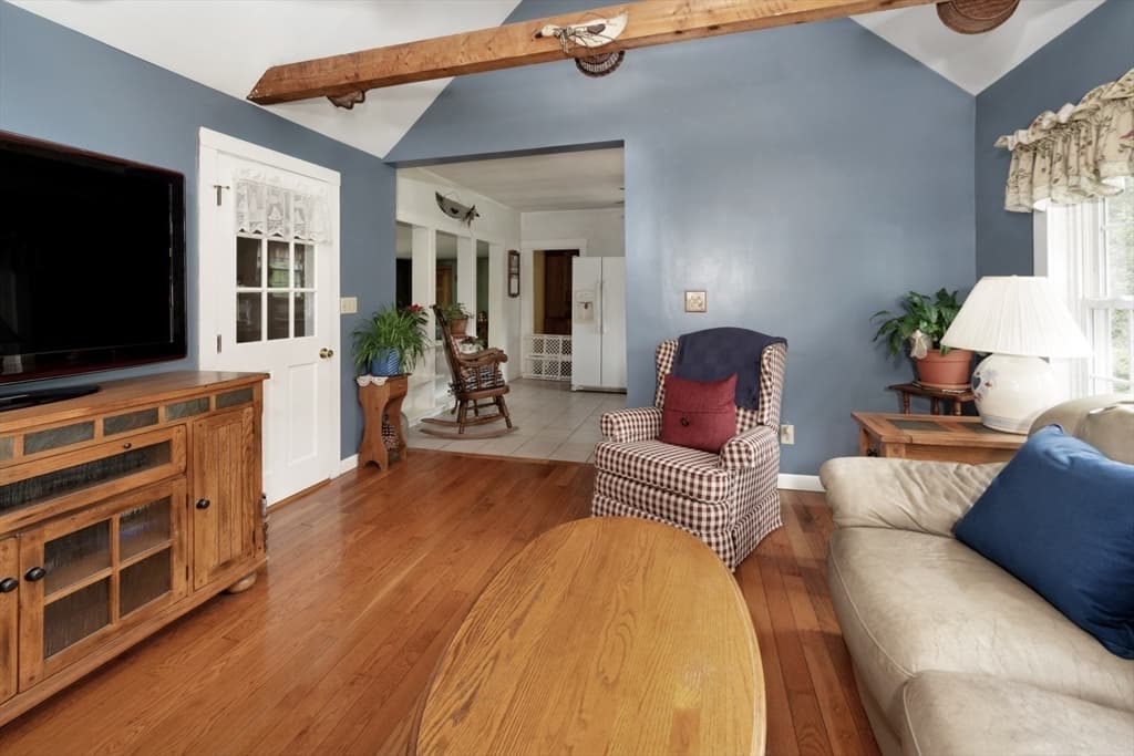 219 Tremont St, Carver MA 02330 photo 8