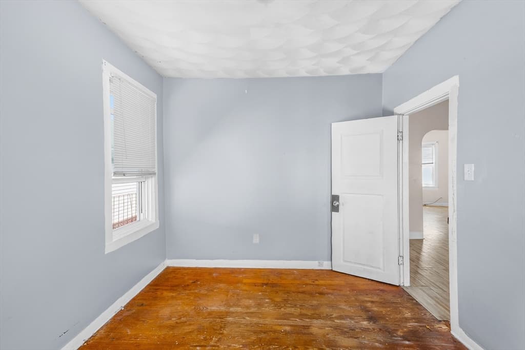 84 Cory St, Fall River MA 02720 photo 40