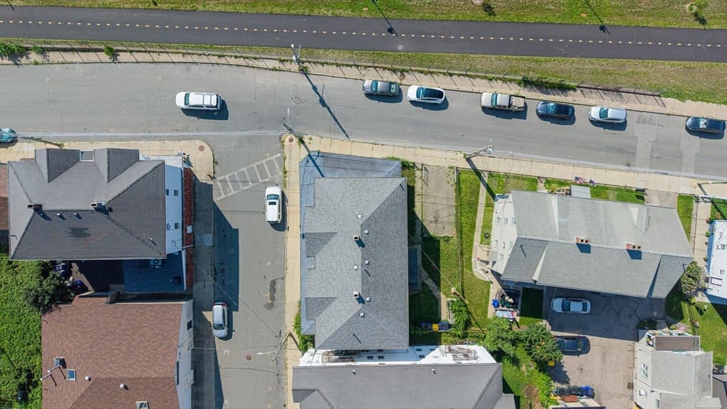 84 Cory St, Fall River MA 02720 photo 8