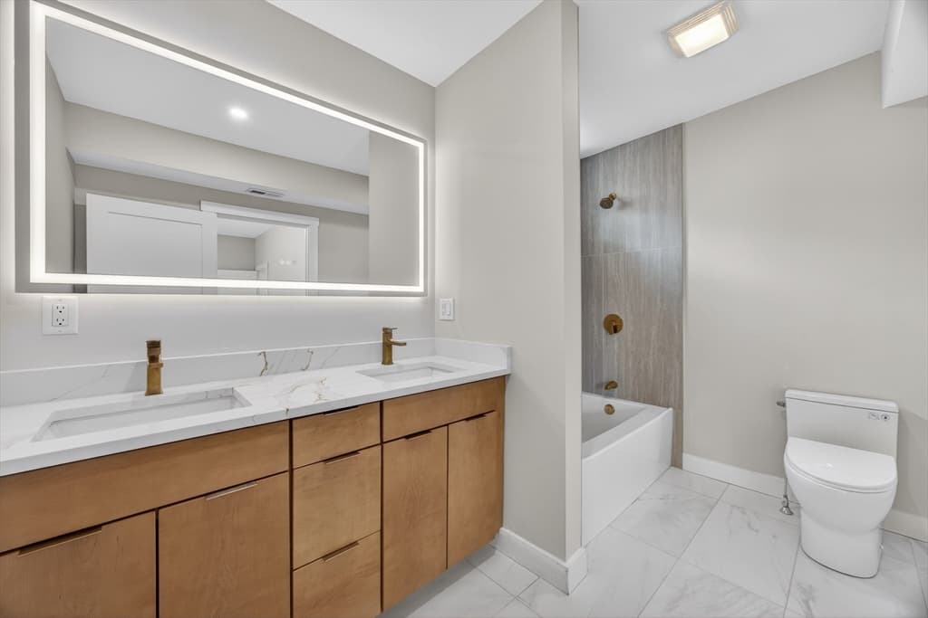 21 Hutchinson St # 2, Winthrop MA 02152 photo 7
