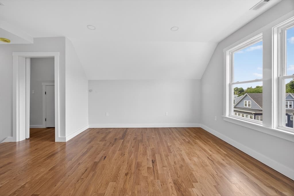 21 Hutchinson St # 2, Winthrop MA 02152 photo 10