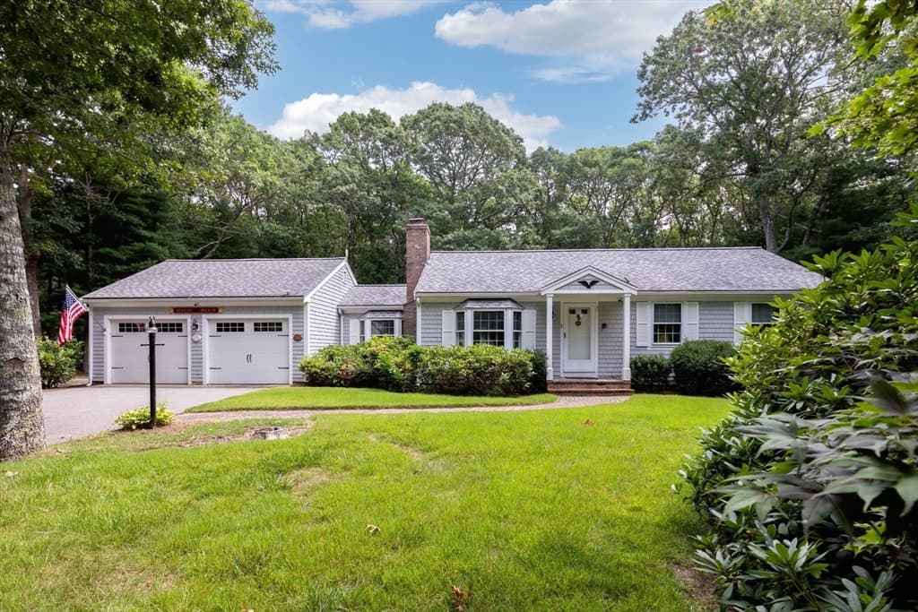 Single Family Residence at 26 Qaushnet Way, Falmouth MA 02536, Falmouth, photo 2 of 40