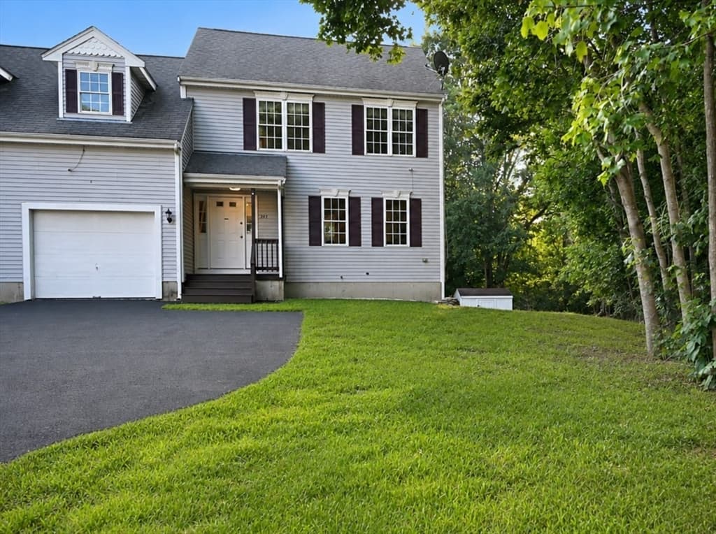 345 Laurel St, Bridgewater MA 02324