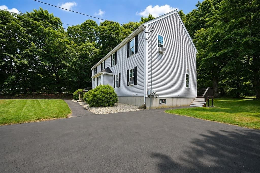 34-36 Hammond St # 36, Bridgewater MA 02324 photo 29