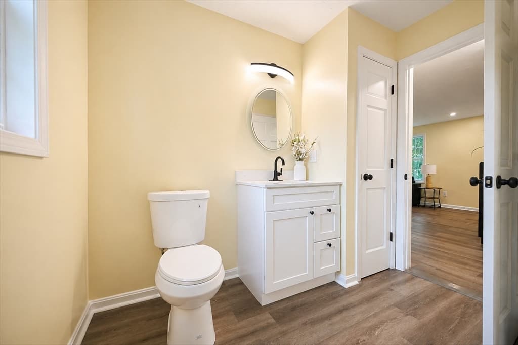 Condominium at 345 Laurel St # 1, Bridgewater MA 02324, Bridgewater, photo 10 of 35