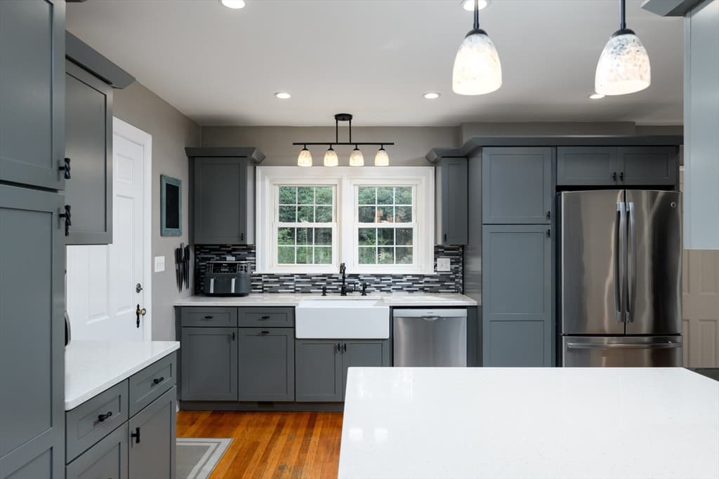 544 Main Street, Boylston MA 01505 photo 2