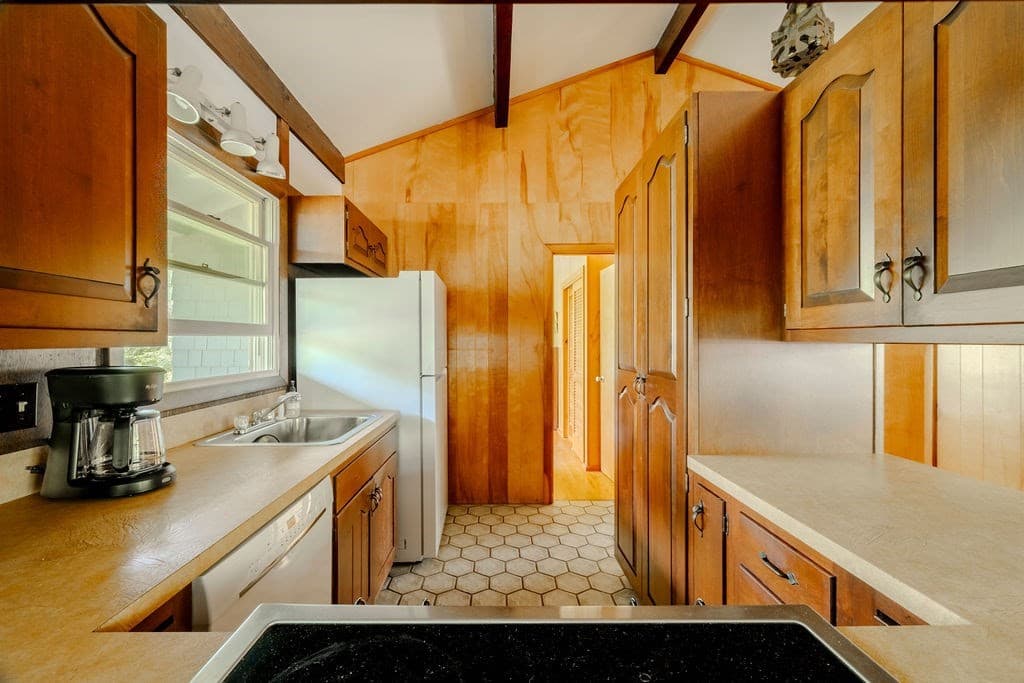 Single Family Residence at 450 Lieutenant Island Rd, Wellfleet MA 02667, photo 30 of 42