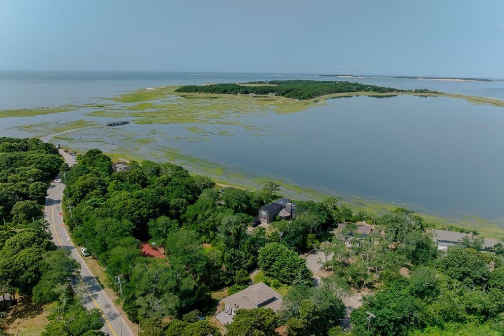 Single Family Residence at 450 Lieutenant Island Rd, Wellfleet MA 02667, photo 4 of 42