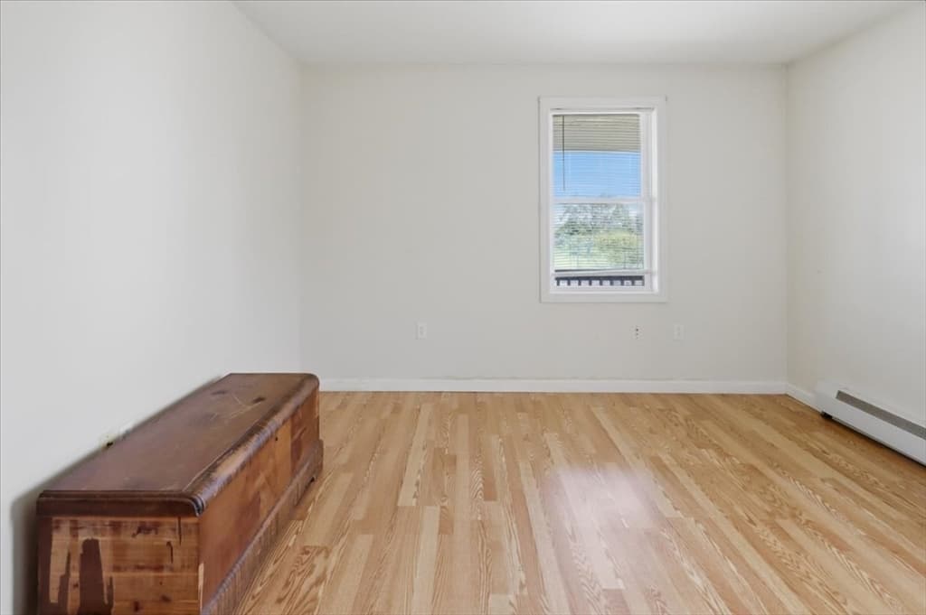1033 Rodman St, Fall River MA 02721 photo 22