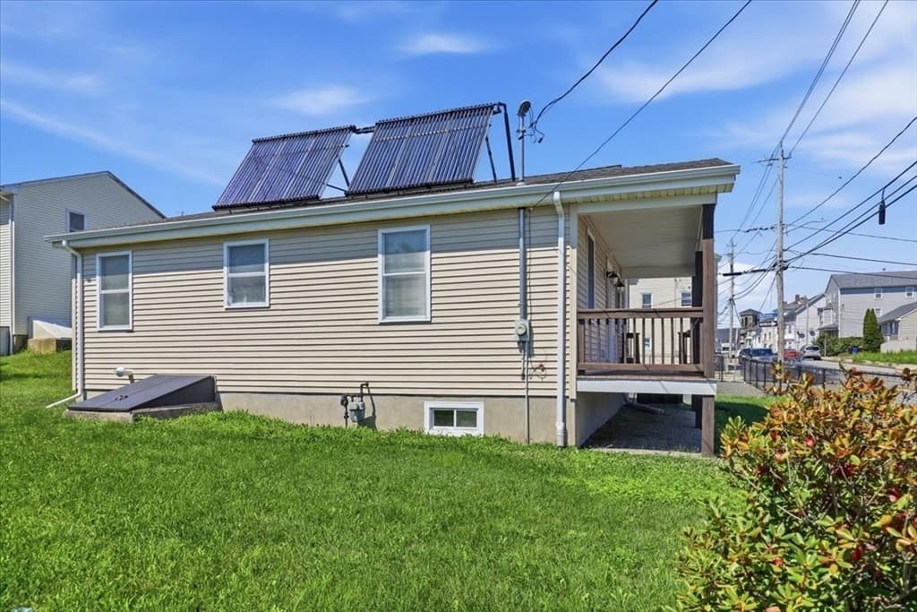 1033 Rodman St, Fall River MA 02721 photo 34