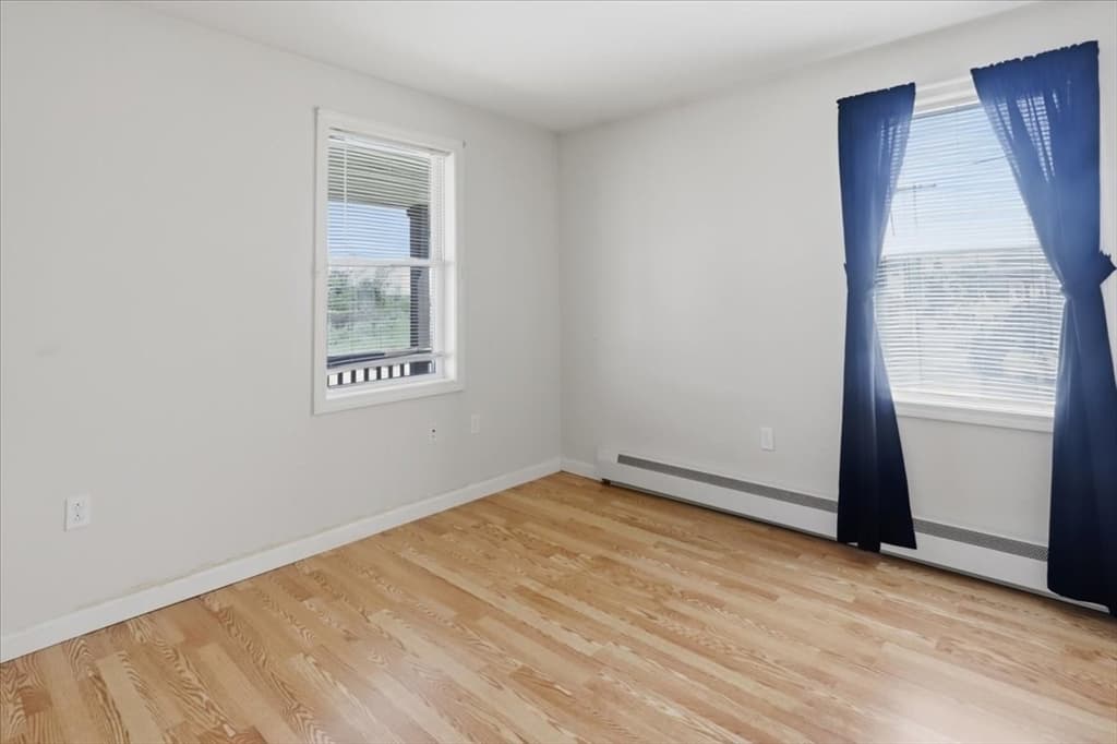 1033 Rodman St, Fall River MA 02721 photo 21