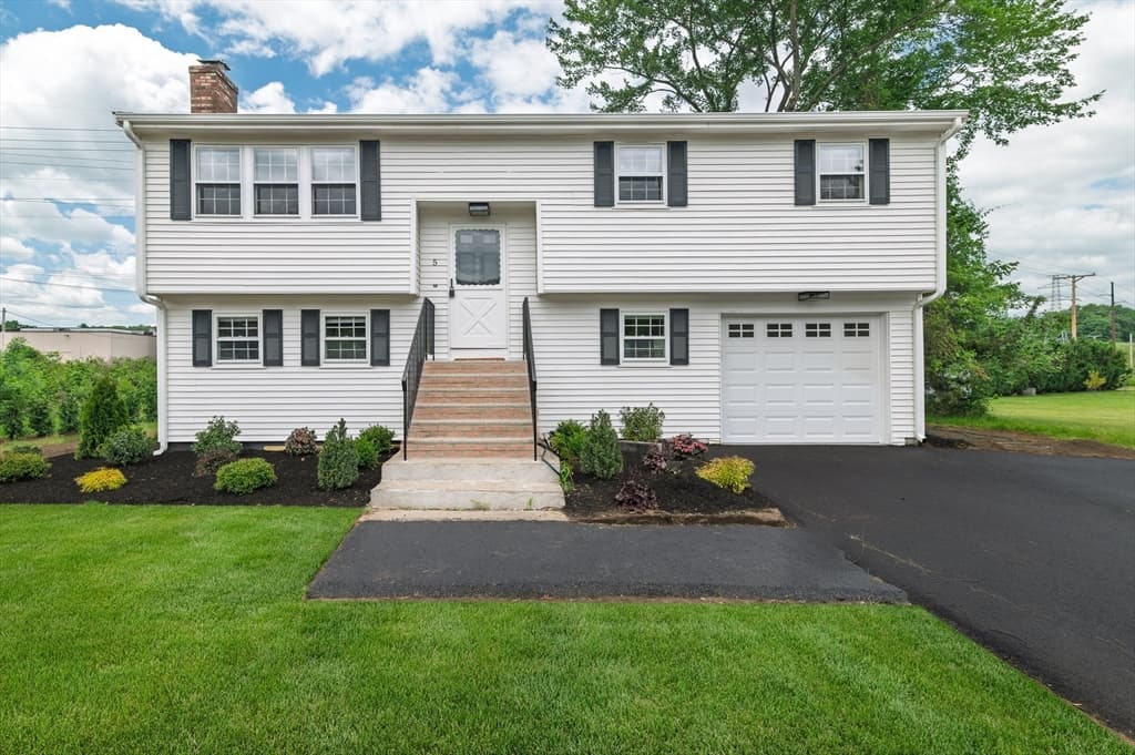 5 Burning Tree Terrace, Natick MA 01760