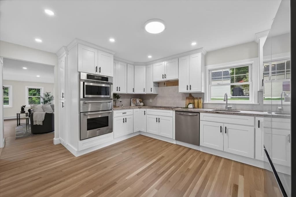 6 Hillside Ave, Woburn MA 01801 photo 13