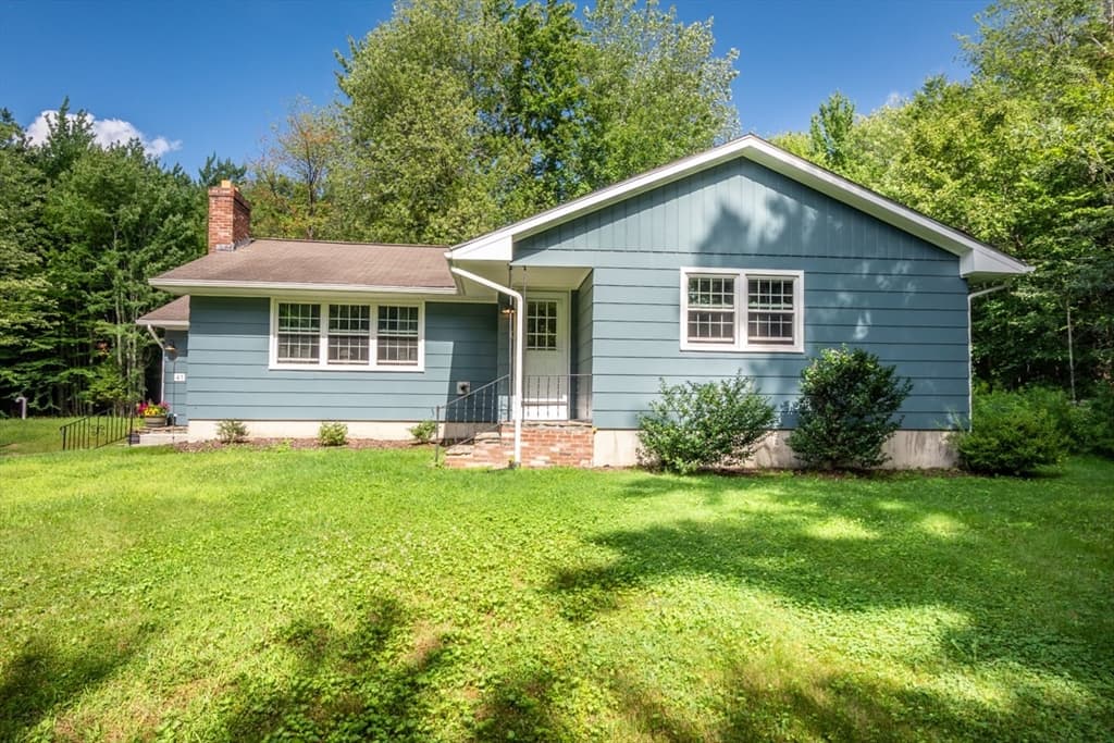 41 Oakmont Ave, Westminster MA 01473